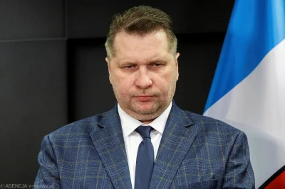 Charleswhite - On też liczy na to, że nie zagłosujesz na Trzaska.

#wybory #polityka ...