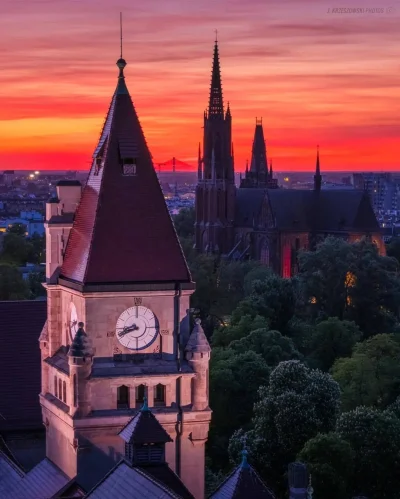 mroz3 - #dziendobry Chłodno, pochmurno.

WIATR............ północno północno-zachodni...