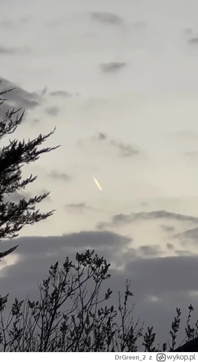 DrGreen_2 - Ktos wie co to jest za spadający obiekt?
Zarejestrowane przed chwilą w #u...