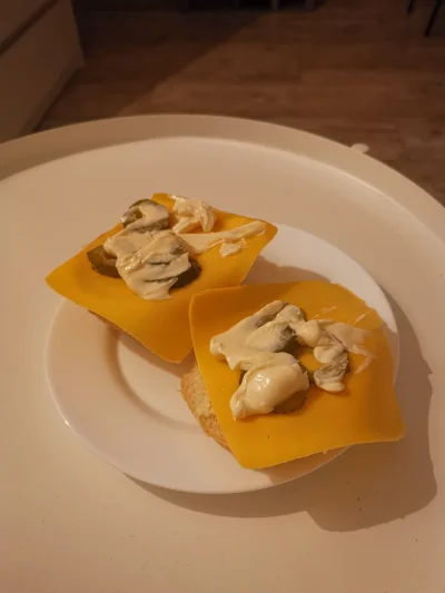 Nieumiemgracwzycie - Kolacyjka dla opa. #przegryw #neet #jedzzwykopem #kolacja