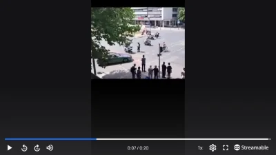 G06DbT - @typ53B: ten co wrzucał ten filmik to ma nieźle porobione w głowie. Poziome ...