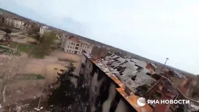 Kagernak - Lot dronem po zniszczonym Bachmucie. Ot codzienność rosyjskiego wyzwalania...