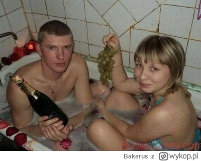 Bakerus - My z żoną już gotowi. Korek to nie jedyne co wystrzeli tej nocy.
#sylwester...