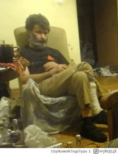 UzytkownikTegoTypu - Ciekawe czy kolega pijak sledzi i teskni.
#danielmagical #patost...