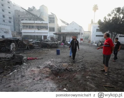 pomidorowymichal1 - A więc to jest dziura po bombie która zniszczyła szpital (który o...