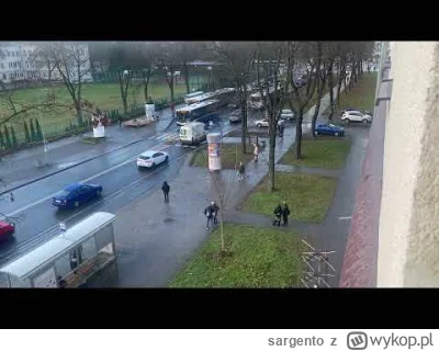 sargento - #krakow #komunikacjamiejska #trojpedalarze #idiotazakierownica #kierowcy
D...