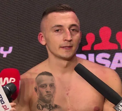 MelonUsk - #famemma czy to jest d------e? 乁(⫑ᴥ⫒)ㄏ