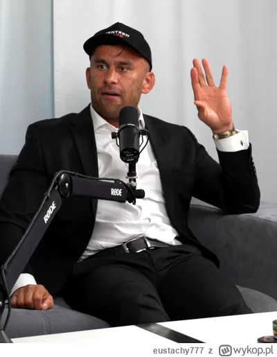 eustachy777 - Ale ten Talerzyk to jest gamoń, wypowiada sie o wyborach, a myślał że d...