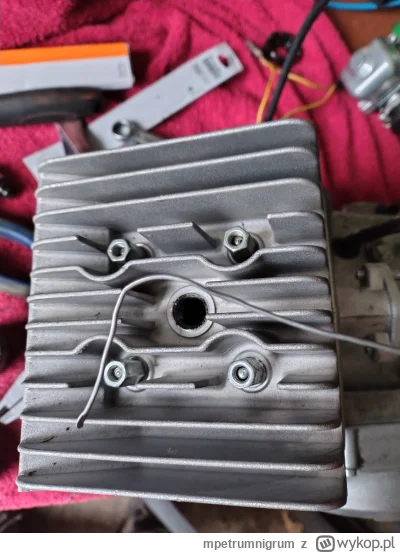 mpetrumnigrum - #motocykle  #simsony  #simson

Dziś zajmiemy się pomiarem odległości ...