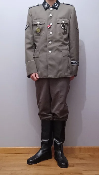 g.....t - #szczecin 
Boshe, ja już ubrany w ciuchy po dziadku czekałem na somsiada, a...