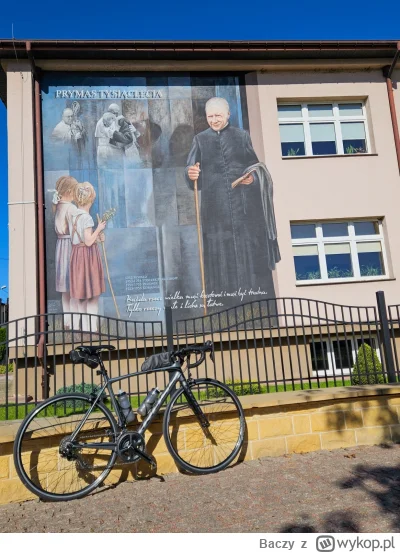 Baczy - 325 607 + 113 = 325 720

Weekend i słoneczna pogoda? Jednak niemożliwe stało ...