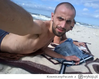 KosmicznyPaczek - Wy tylko te strimy i strimy. Mariusz musi odpocząć.
#danielmagical ...