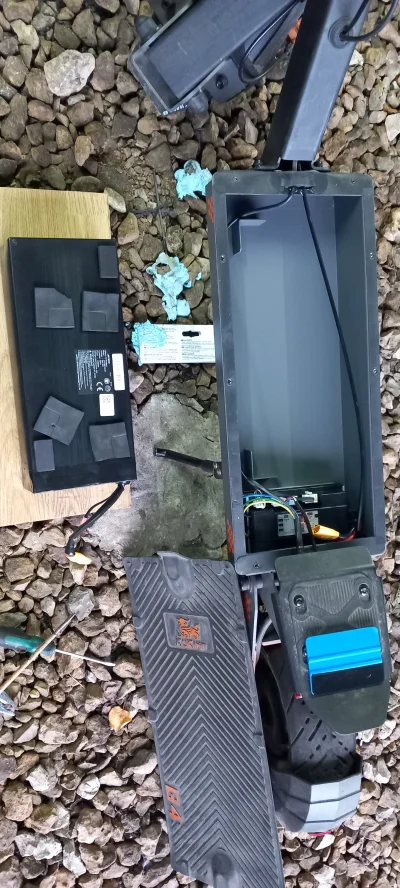 dos_badass - no ja już poszedł w sen zimowy.
aku w ciepłym domku, do zobaczenia na sz...