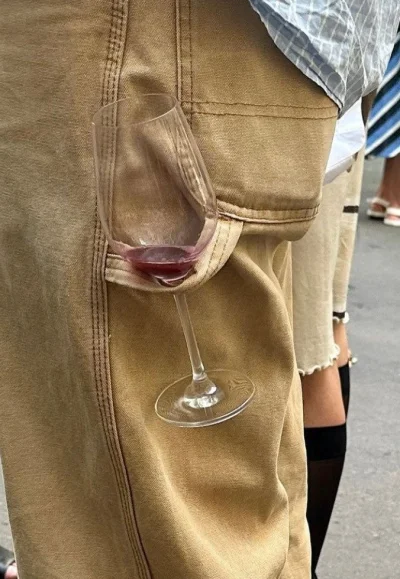 Vendigoo - #raportzpanstwasrodka Gapciu już zakupił nowe spodnie, na wizyty u Łysego....