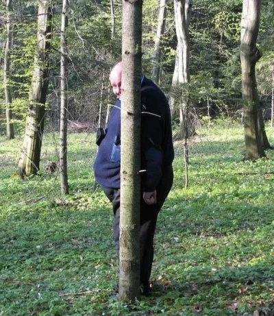 piSSowiec39 - Nie znajdą go,typ jest profesjonalistą. #limanowa