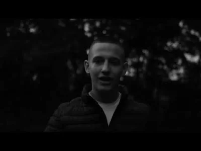 oliwier-madera - ZBIEŻNOŚĆ TWARZY, MIASTA, BLUZY I PRZEKAZU O ŁAMANIU LUDZI PRZYPADKO...