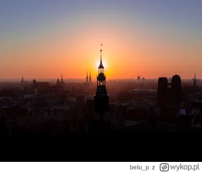 belu_p - Ratusz, tak po prostu, lubię pod słońce. ;)

#dziendobry #wroclaw #fotografi...