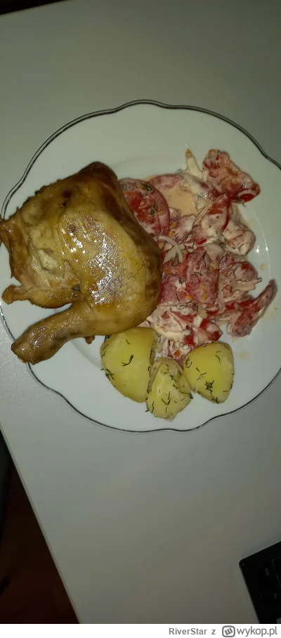 RiverStar - Kurczak, pomidory w śmietanie i z cebulką, młode ziemniaczki #jedzzwykope...