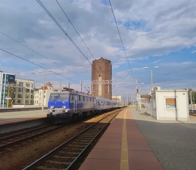 sylwke3100 - Stacja Katowice 

Pociąg Intercity 3700 "Ślązak" (Przemyśl Główny - Pozn...