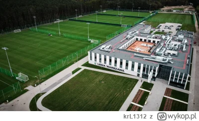 krL1312 - @YouGotThis10: Legia training center