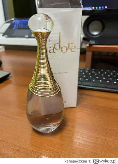kanapeczkaa - #perfumy Czy ma ktoś tutaj taką wersje flakonu Dior J'adore edp? Wiem, ...