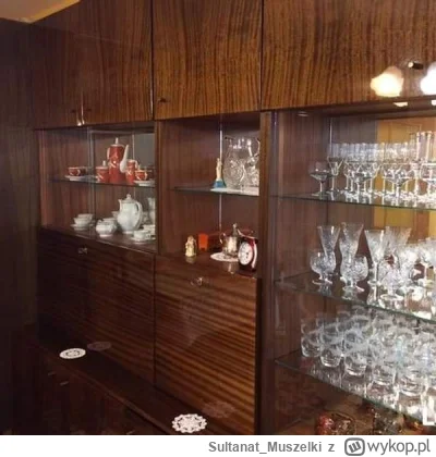 Sultanat_Muszelki - Wnusiu, babcia już niesie dokładeczkę zupki ( ͡º ͜ʖ͡º)