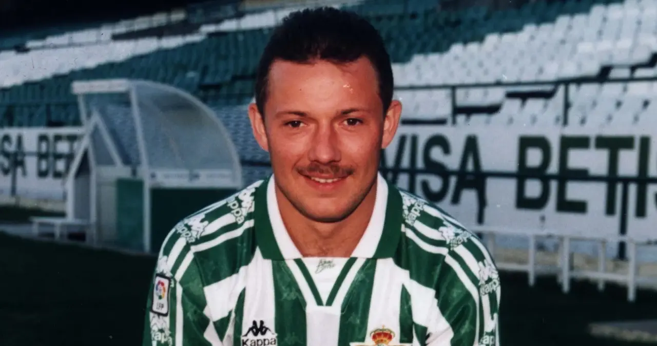 Momento83 - Chyba każdy się spodziewał pijaka na tagu

#mecz