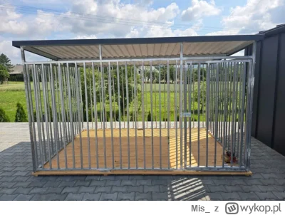 Mis_ - @miszczumsc Kojec i płot to to samo? Ciekawe.