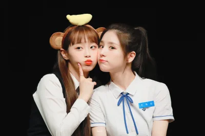 XKHYCCB2dX - #koreanka #chuu #heejin #artms