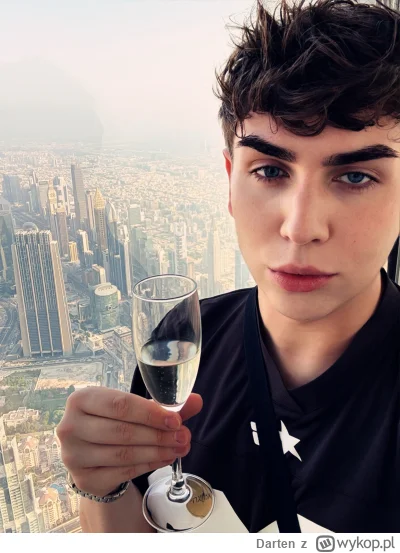 Darten - Pozdrowienia z salonu VIP najwyższego budynku na świecie! ʕ•ᴥ•ʔ #przegrywpo3...