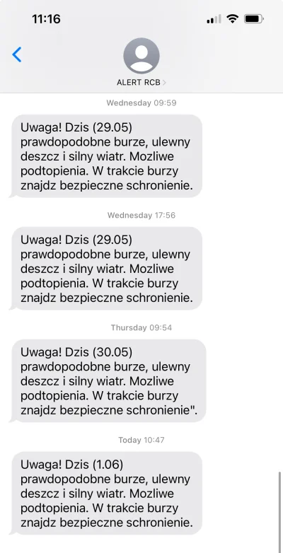 Giga_Przegryw - Brawo, cztery alerty #rcb w cztery dni, z czego burzy nie było ani ra...