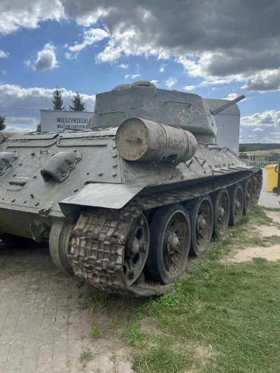 HuopWsiowy - Takim by huop do #kolchoz jezdził 
#przegryw