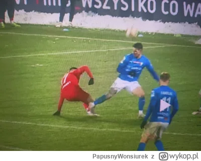 PapusnyWonsiurek - #wislakrakow to niezły faul Wiślaka xd
