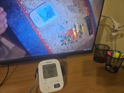 Ksemidesdelos - Waldek na łożu śmierci miał lepsze ciśnienie ode mnie

obstawiam, że ...