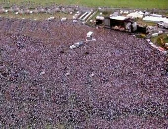 klaudia-hadalala - To koncert warszafskiego deszczu kiedys tam