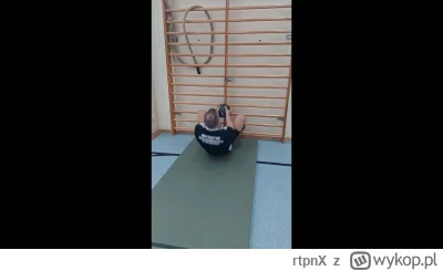 rtpnX - Za każdym razem gdy widze jakiś filmik z policji i ich test sprawnościowy to ...