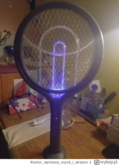 Kantorwymianymysliiwrazen - @Karlovsky: J-----ć raczej komary. Mam trochę inną taka r...