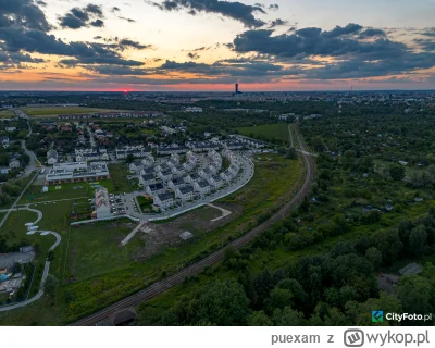 puexam - Zachód słońca w Berry Town ( ͡° ͜ʖ ͡°)
#wroclaw #jagodno #dron #zachodslonca