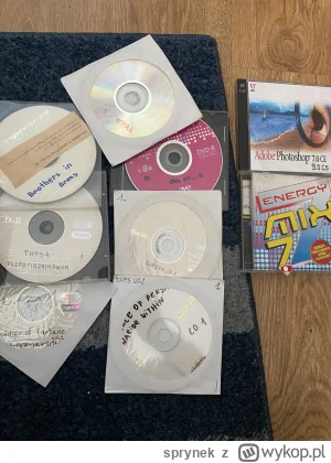 sprynek - Ae nostalgia odwiedzajac dom rodzinny. Takie skarby znalezione z nudów w sz...