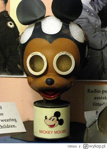 Ukiss - W trakcie II WŚ stworzono maski przeciwgazowe z wizerunkiem Myszki Miki, aby ...