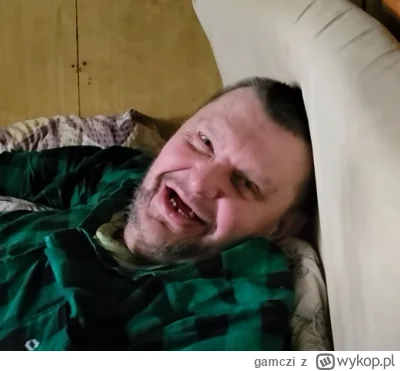 gamczi - A wiesz co ja jemu zrobiłem?

Na siedzenie

Co na siedzenie zrobiłeś?

Nalał...