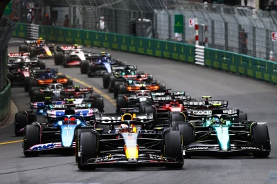 winsxspl - szczerze mówiąc, podsumowując sezon 2023 Formuły 1...

PODSUMOWANIE SEZONU...