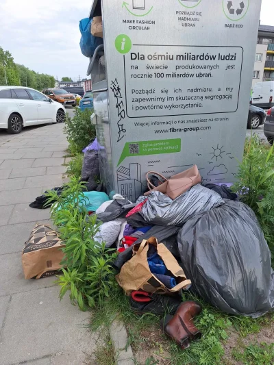 CoDwa - Kolejny sukces UE - po przytwierdzanych zakrętkach sekretarze wymyślili że wr...