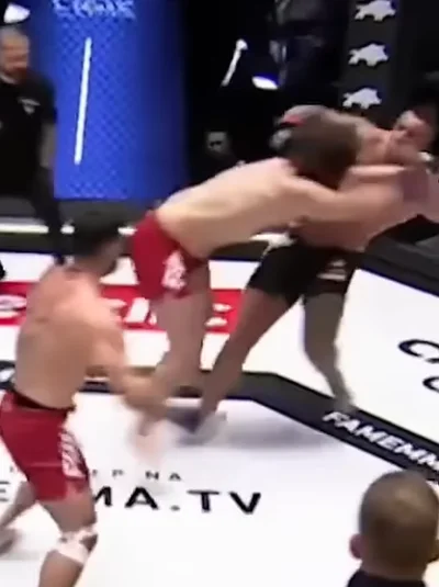 sperg44 - tak się przejmuje wszystkie bramki w toruniu?
#famemma