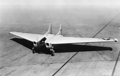 wfyokyga - Northrop XP-79 Flying Ram – amerykański doświadczalny myśliwiec, którego g...