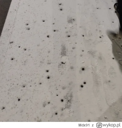 Mdx91 - Czemu w #walbrzych pada dziurawy snieg?
#pytanie #heheszki #snieg