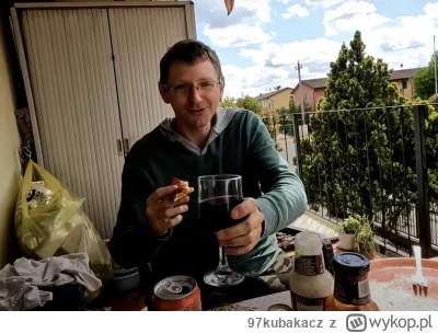 97kubakacz - Picka, wino, Włochy i to wszystko z pasji widzowie XD
#yanek