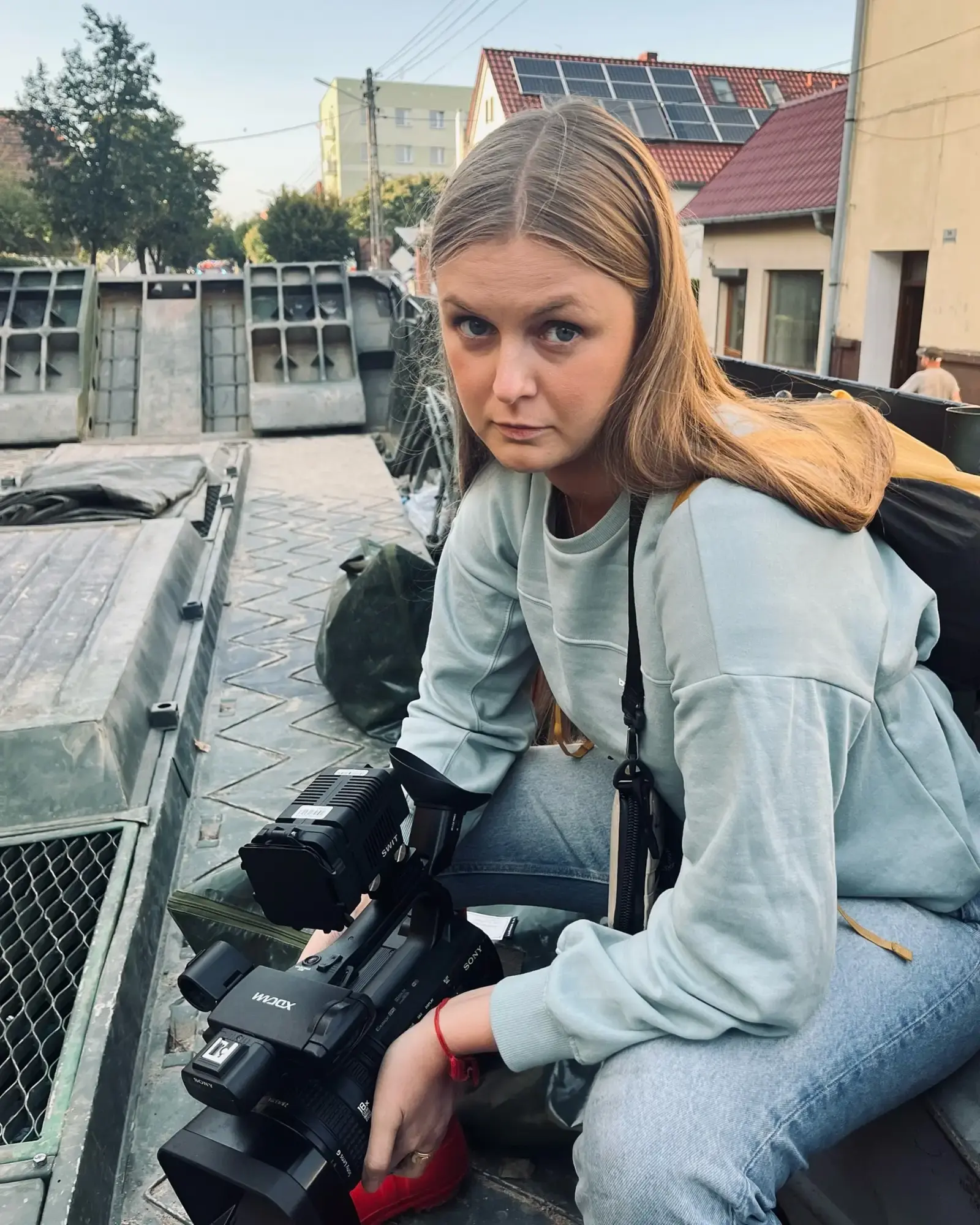 t.....o - Ciekawe czy Zosia już w drodze na Śląsk (｡◕‿‿◕｡) 乁(♥ ʖ̯♥)ㄏ #powodz #tvrepub...