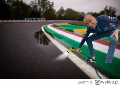 Goatifi - a kto tam zraszaczem tor podlewa? to robert haubica! 
#f1