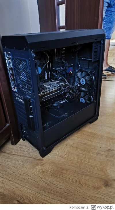 kbmocny - Piorun strzelił i komputer kaput ( ͡° ʖ̯ ͡°)